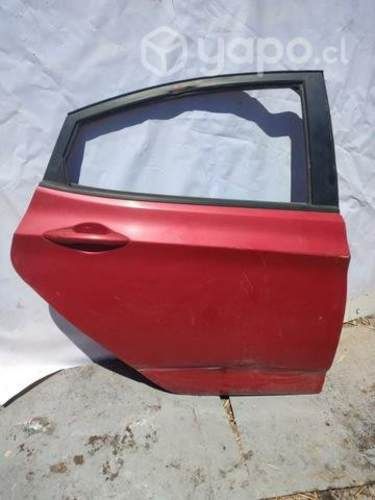 Puerta Hyundai accent 2012-17