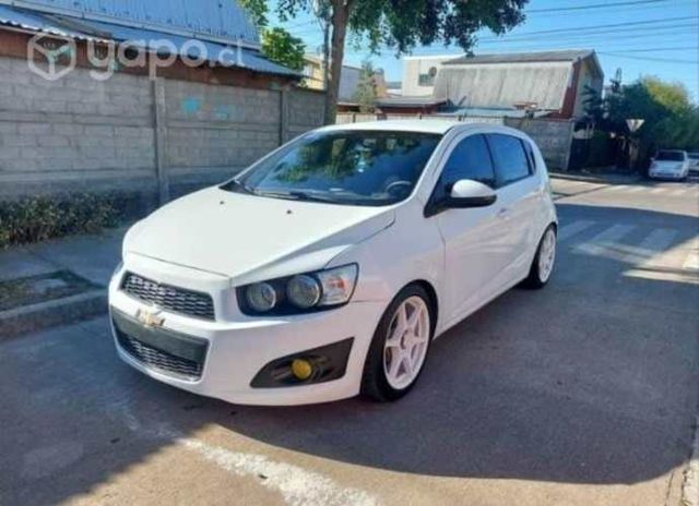 Se vende Chevrolet Sonic 2013