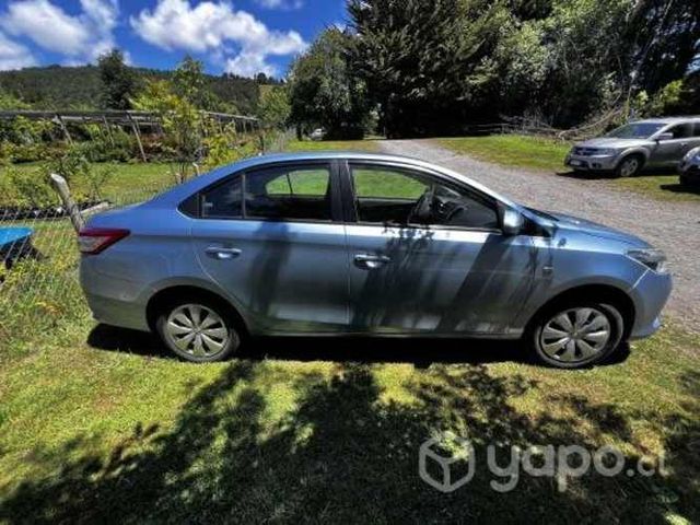 Toyota Yaris 2018 1.5 MT Sedan AC