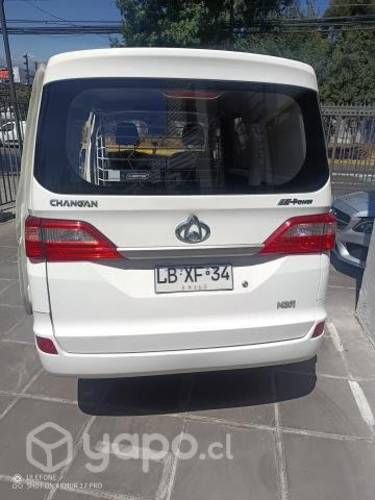 Vendo furgón Changan, modelo M201 full equipo