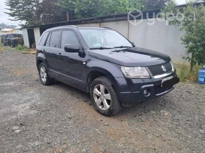 Suzuki grand nomade 2010