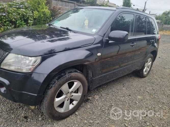 Suzuki grand nomade 2010