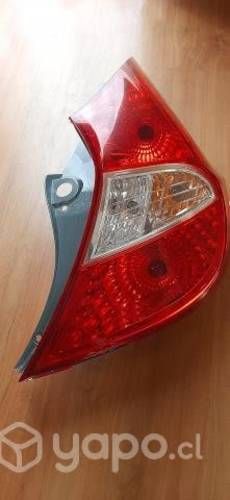 Foco hyundai accent hb