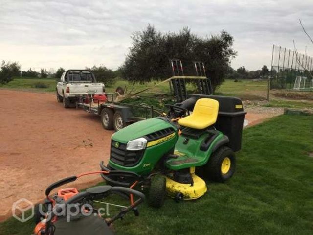 Arriendo tractor corta pasto