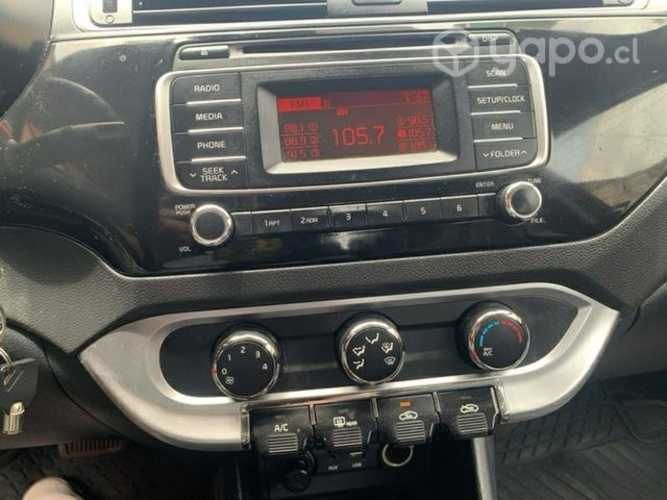 Kia Río 4 automático, full equipo 2016