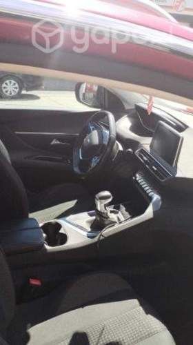 Peugeot 3008 2021