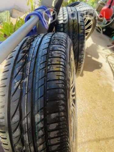 Llantas con neumáticos Nuevos