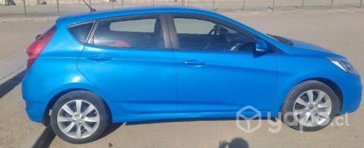 Vendo Hyundai Accent Hatchback 2018