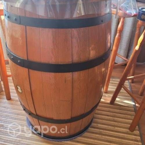 Mesa barril para terrazas más 4 sillas