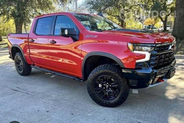 Motor bencinero de camioneta silverado ZR2 2023