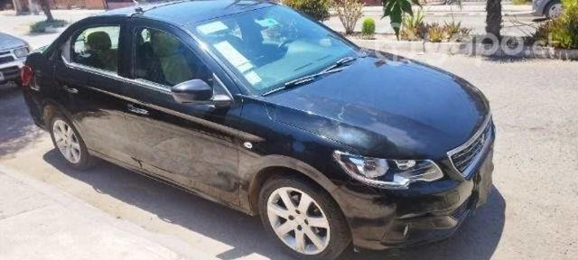 Colectivo Peugeot 301 Allure