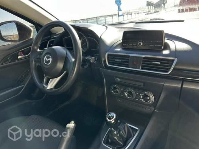 New Mazda 3, año 2016