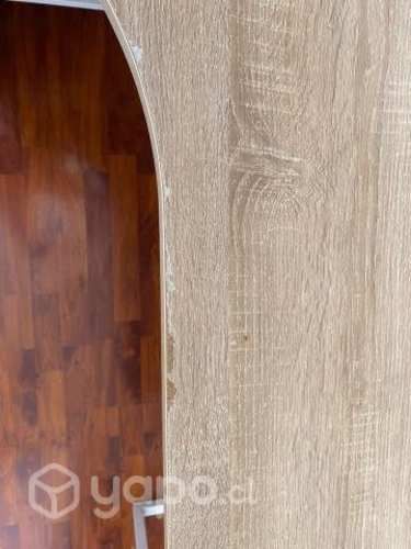 Escritorio usado con silla incluida