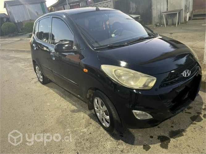 Hyndai i10 por apuro
