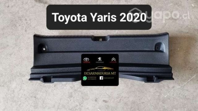 Cubre enganche plastico maleta Toyota Yaris 2020