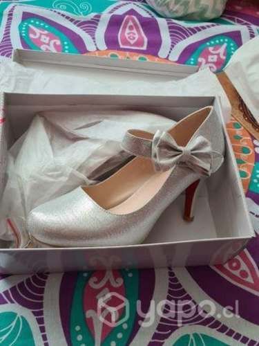 Zapatos Nuevos N° 38