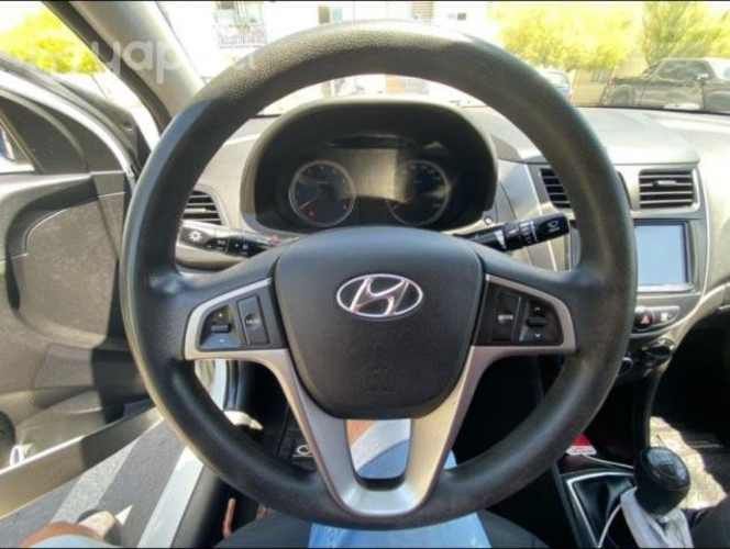 Hyundai accent 2020