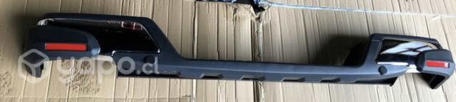 Parachoque Mitsubishi l200 trasero