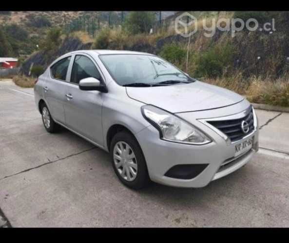 Nissan Versa 2018