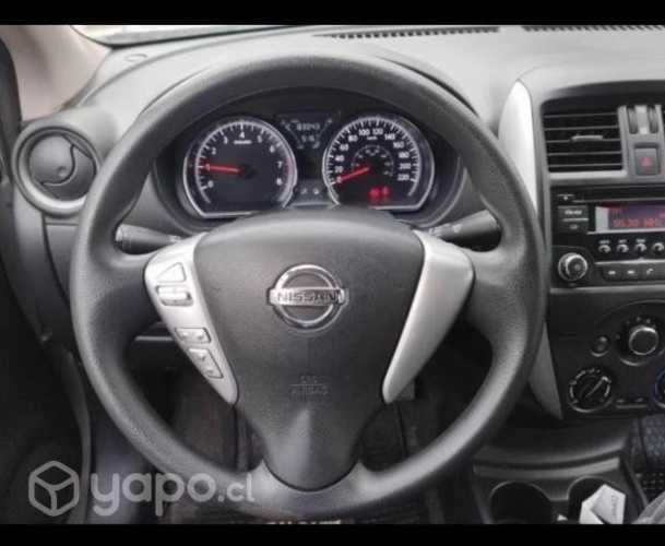 Nissan Versa 2018