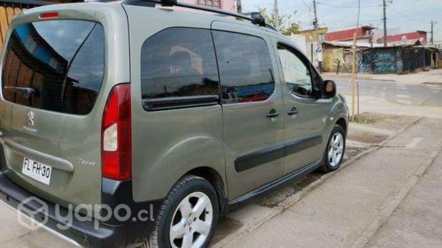 Peugeot teppe año 2013