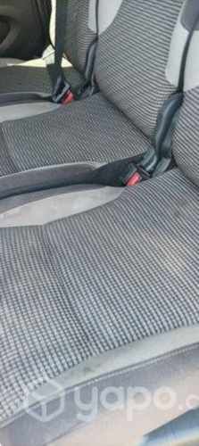 Peugeot teppe año 2013