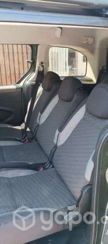 Peugeot teppe año 2013