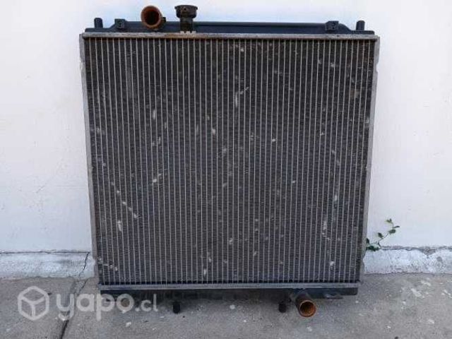 Bomba de combustible y Radiador