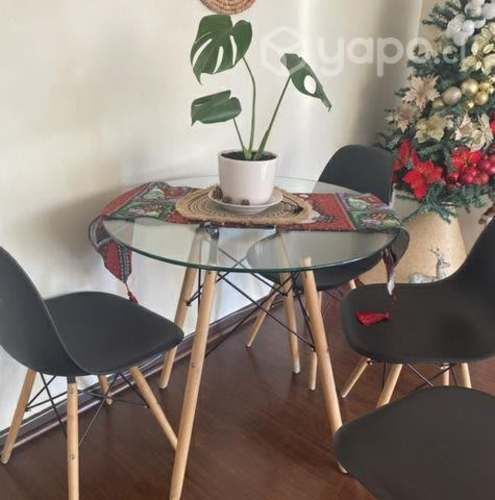 Mesa de comedor para 4 puestos