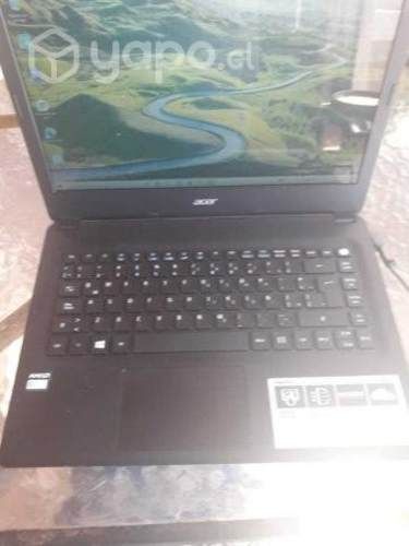 Laptop Acer Aspire ES1-421-28ZZ