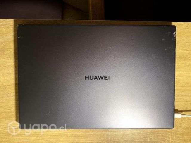 Notebook Huawei D14 2022 (sin cargador)