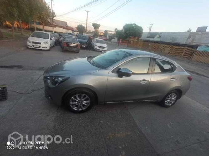 Mazda 2 2017