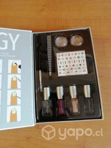 Set de diseño de uñas