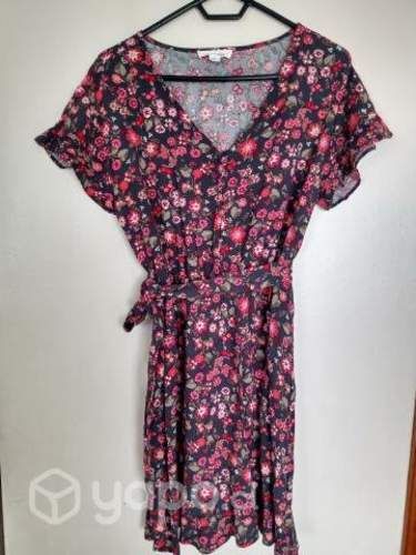 Vestido marca University