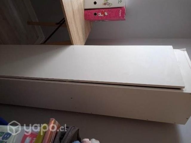 Excelente escritorio y mueble