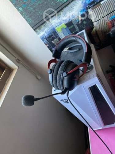 Audífonos HyperX Cloud 2