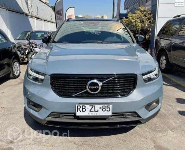 Volvo xc40 2021