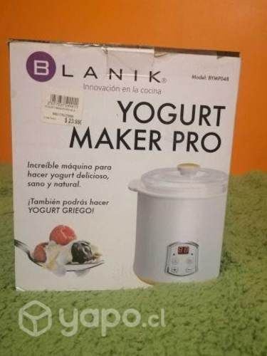 Yogurtera Blanik rinde 2 litros y cuadro bordado