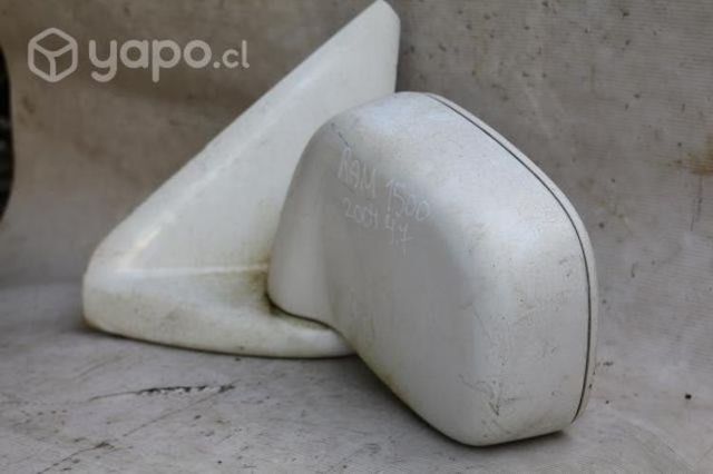 Espejo retrovisor izquierdo Ram 