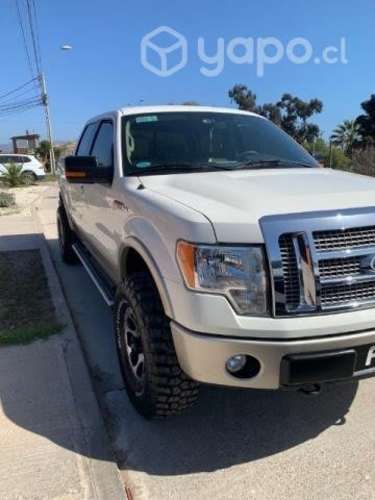 Se vende camioneta FORD F-150 2009