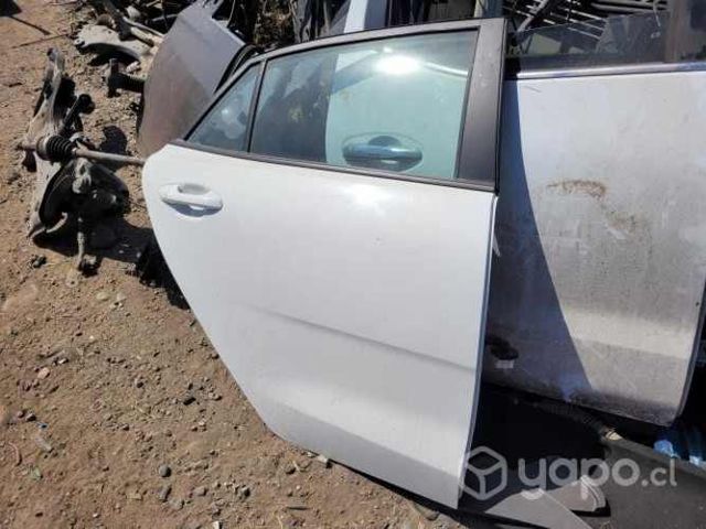 Puerta kia rio 4 2021