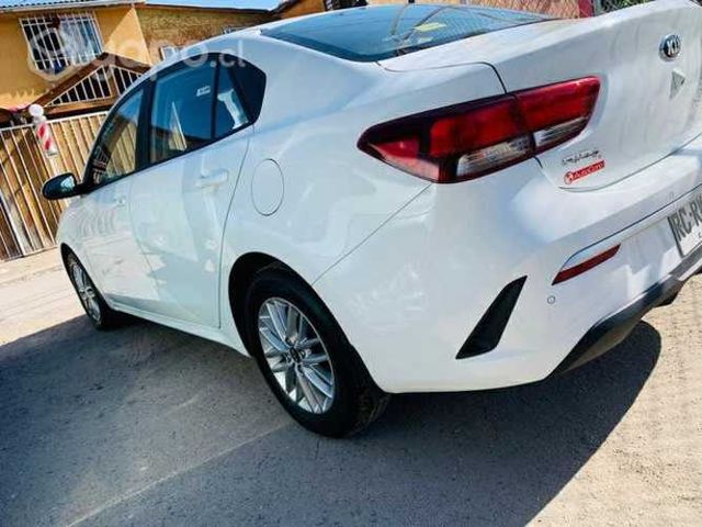 KIA RIO4 2021 modelo 2022