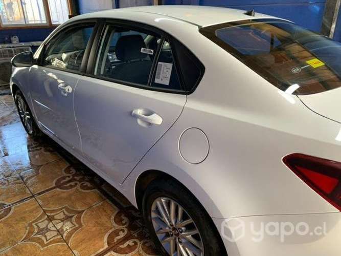 KIA RIO4 2021 modelo 2022