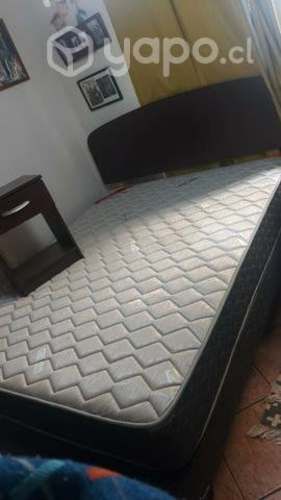 Cama celta 2 plazas más velador