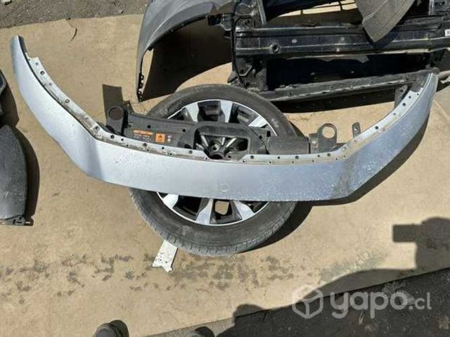 Moldura superior Mazda cx30