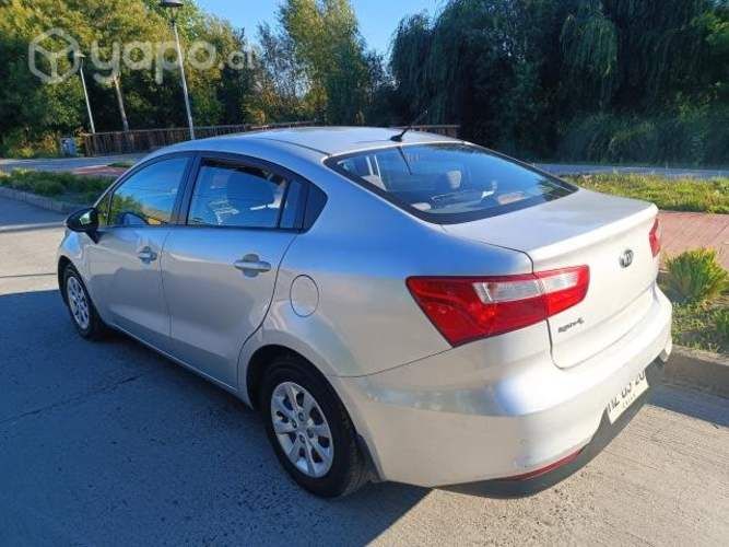 Kia rio 4