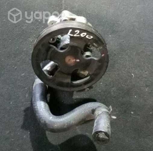 Bomba hidráulica Mitsubishi L200