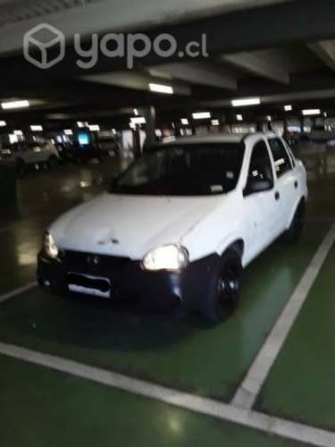 Vendo mi corsita Chevrolet 2005