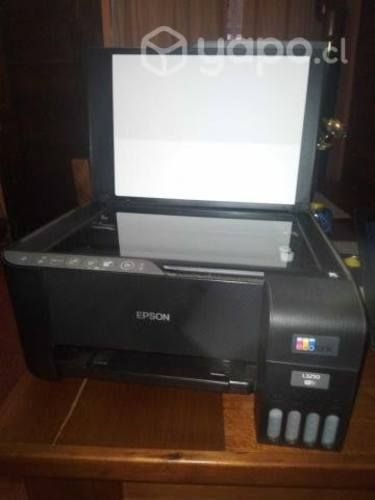 Multifuncional EPSON L3250 y pc compac