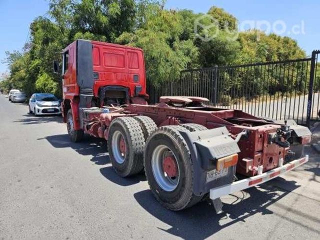 Iveco MPL380 E37H Tracto Camión